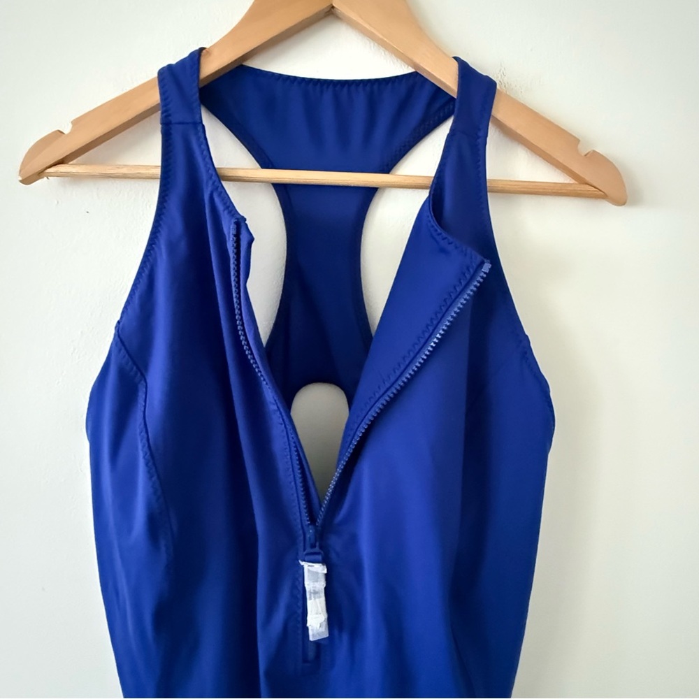 NWT Fabletics High Tide Zip-Front One-Piece Swimsuit Admiral Blue Size XXL/1X - Picture 2 of 10